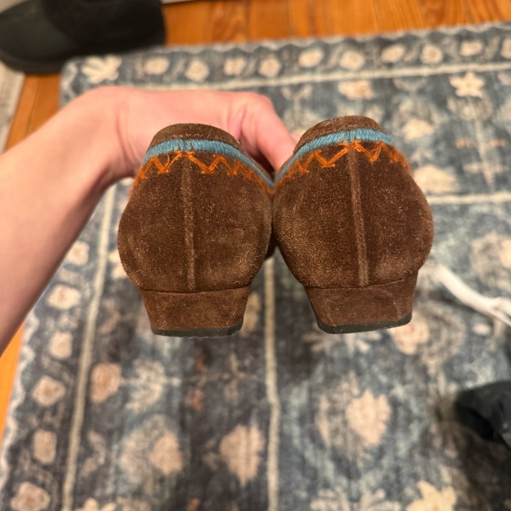 Miu Miu Brown Suede Flats - Picture 4 of 6